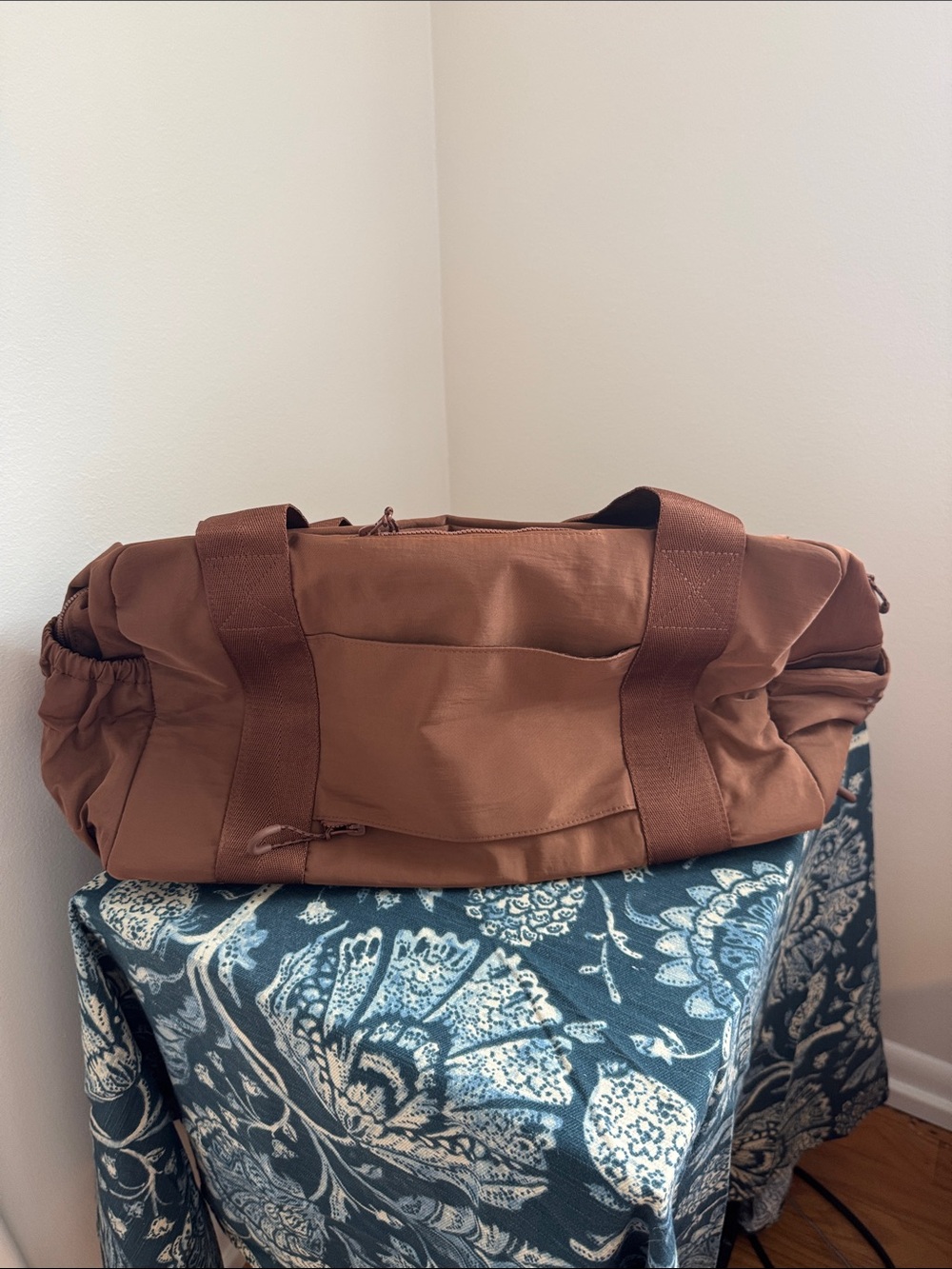BEIS Rust Brown Duffel Bag with Front Pocket - Picture 2 of 3